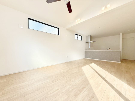 ���r���O�@�������V���v���������ґ�A��؂Ȑl�Ɖ߂����S���قǂ�����