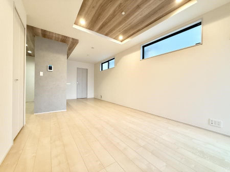 ���r���O�@���������났�ƏΊ炪�W�܂�A�S���܂郊�r���O