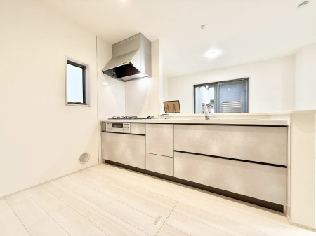 �L�b�`���@�������L���C�ɕЕt���A�g���₷���L�b�`��