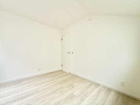 �q�������@�������Ƌ�⃌�C�A�E�g�����R�ɔz�u�ł��邽�ߎg�����肪�ǂ����K�ɉ߂����܂�