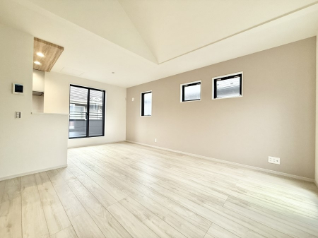 ���̑����ρ@�������Ƒ��̏Ί炪���ӂ��A���났�̋��