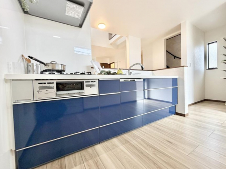 �L�b�`���@�������V���v���Ŕ������S�n�悢���Ԃ𐶂ރL�b�`�����