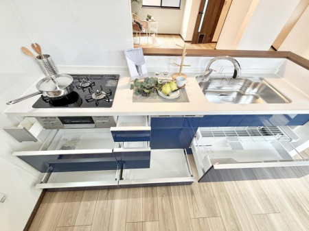 �L�b�`���@�������V���v���ŋ@�\�I�A�����g���₷���L�b�`��