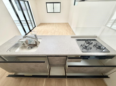 �L�b�`���@�������A�C�f�A�L����A�N���G�C�e�B�u�ȗ������