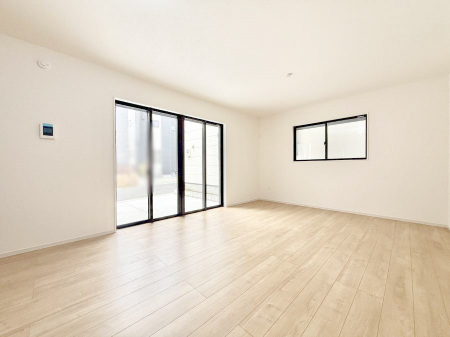 ���r���O�@�����������������Ɠ��ʂɂ���A�e���̋��