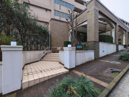 �G���g�����X�@�O��