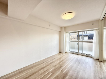 ���r���O�@�������Ƒ��̎��Ԃ��ʂ�A���K�Ŗ��������