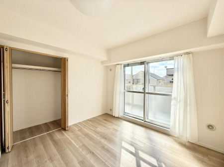 �Q���@�������Ƌ�����܂��z�u����΍L�X�Ƃ�����Ԃ��g�������₷���A�����b�N�X�������Ԃ��߂����܂�