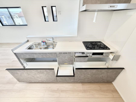 �L�b�`���@�������Ƒ����J��[�߂�A������̂���L�b�`��