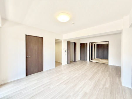 ���r���O�@�������S���������ꏊ�A�������߂����郊�r���O