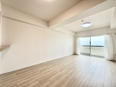 ���r���O�@���������났�ƏΊ炪�W�܂�A�S���܂郊�r���O