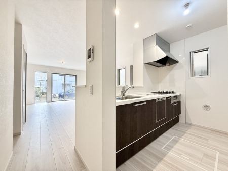 �L�b�`���@�������V���v���ŋ@�\�I�A�����g���₷���L�b�`��