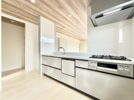 �L�b�`���@�����������������Ԃ����܂��A�Ί炠�ӂ��L�b�`��