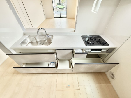 �L�b�`���@�������A�C�f�A�L����A�N���G�C�e�B�u�ȗ������