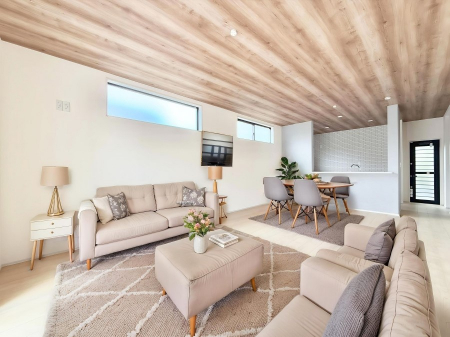 ���r���O�@���������R�Ɖ�b�����܂��A�S�n�悢�ЂƂƂ�