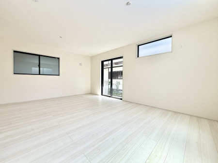 ���r���O�@����