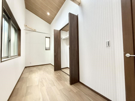 �Q���@�������Ƌ�����܂��z�u����΍L�X�Ƃ�����Ԃ��g�������₷���A�����b�N�X�������Ԃ��߂����܂�