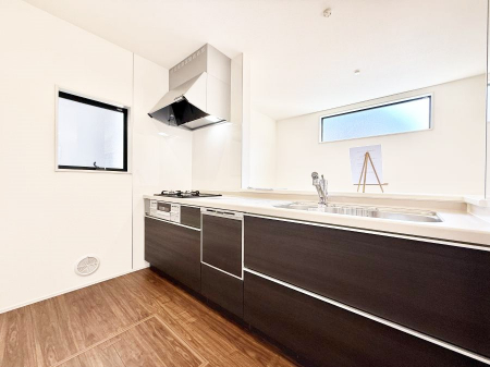 �L�b�`���@���������y���݂ƐH�ׂ�K����͂���L�b�`��