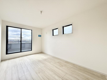 �q�������@�������v���C�x�[�g��ԂƂ��ĐÂ��ŗ�������������񋟂��Ă���܂�