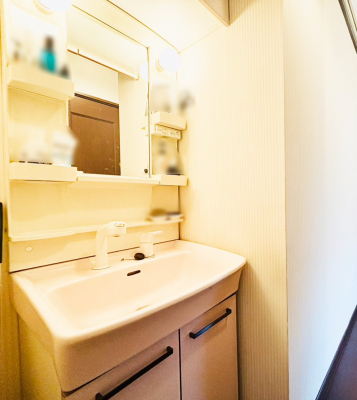 ���ʑ�E���ʏ��@�������Z�J���h���ʂ���I�Ƒ��݂�Ȃ��g���₷���z�u�ł�