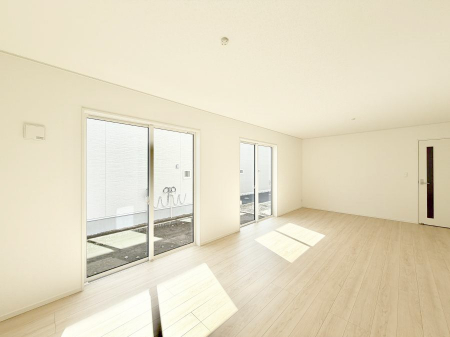 ���r���O�@�������Ƒ��̎��Ԃ��ʂ�A���K�Ŗ��������