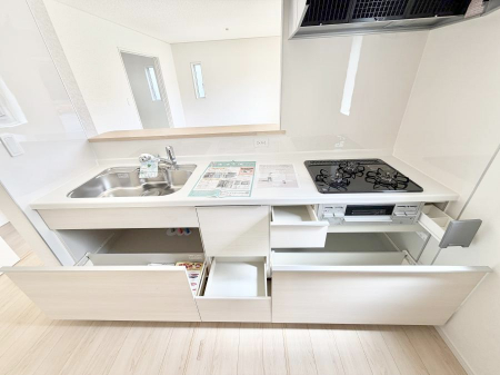 �L�b�`���@�������V���v���ŋ@�\�I�A�����g���₷���L�b�`��