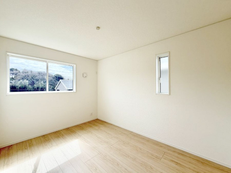 �q�������@�������v���C�x�[�g��ԂƂ��ĐÂ��ŗ�������������񋟂��Ă���܂�