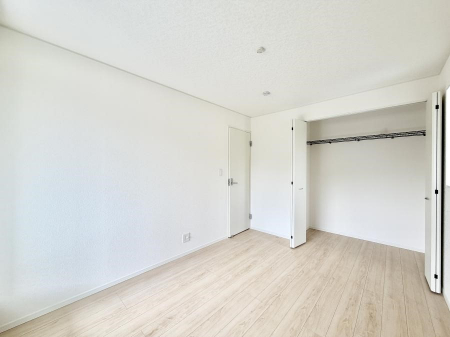 �Q���@���������̔z�u��ʋC���̗ǂ��݌v�ŕ����̋�C�������炸�A��ɐV�N�ȋ�C������܂�