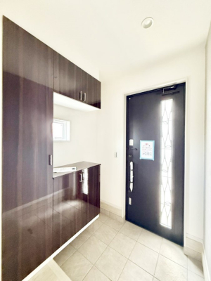 ���ց@������ �V���v���Ŕ������A���K�ȕ�炵�̓����