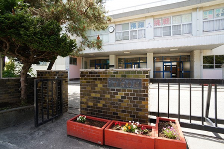 ���ӊ��@���w�Z 1671m ���c���s���򒆊w�Z