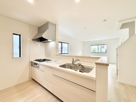 �L�b�`���@�������V���v���Ŕ������S�n�悢���Ԃ𐶂ރL�b�`�����