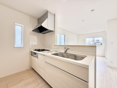 �L�b�`���@�������L���C�ɕЕt���A�g���₷���L�b�`��