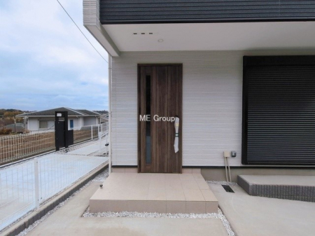 ���ց@�O��