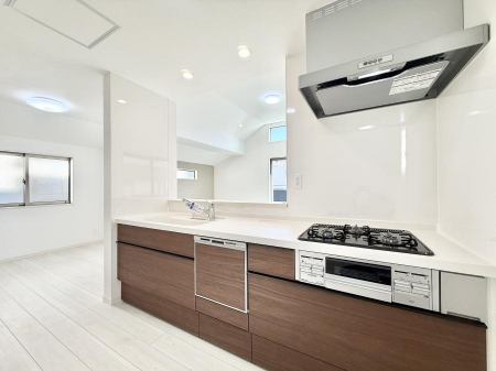 �L�b�`���@�������V���v���Ŕ������S�n�悢���Ԃ𐶂ރL�b�`�����