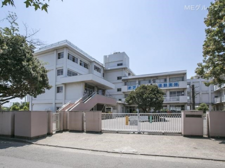 ���ӊ��@���w�Z 550m �{���s���{���攪���w�Z