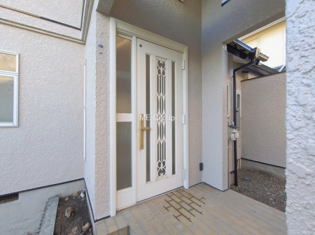 ���ց@�O��