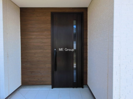 ���ց@�O��