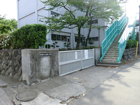 ���ӊ��@���̑����ʐ^ 760m �����s�����׏��w�Z