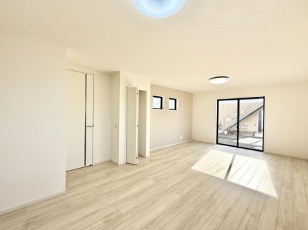 ���r���O�@���������ƕ���������A�����b�N�X�ł�����