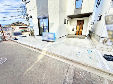 �@�O�ρ��J�[�X�y�[�X�L