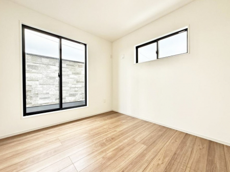 �q�������@�������v���C�x�[�g��ԂƂ��ĐÂ��ŗ�������������񋟂��Ă���܂�