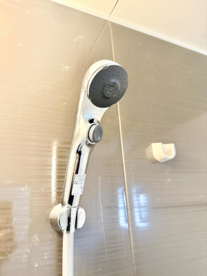 ���̑����ρ@�ݔ����茳�ŊȒP�Ɏ~���ł��邽�߁A���̖��ʌ��������炷���Ƃ��ł��܂��B