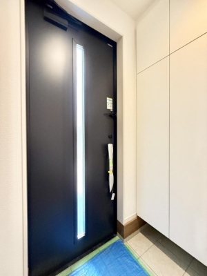 ���ց@������ �V���v���Ŕ������A���K�ȕ�炵�̓����