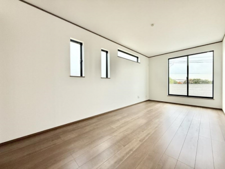 ���̑����ρ@�����������������F�����̂������ŉ��₩�Ȏ��Ԃ��y���߂܂�