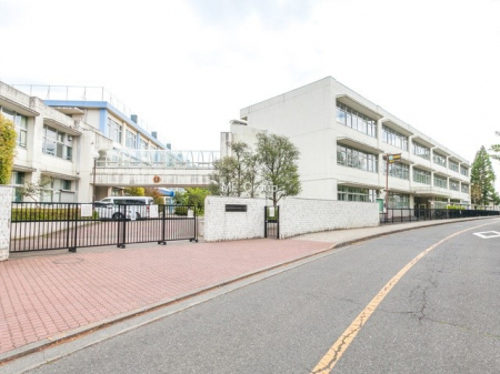 ���ӊ��@���w�Z 1000m �H���s���H����ꒆ�w�Z