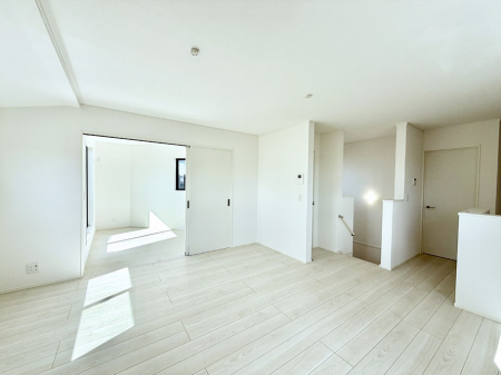 ���r���O�@2����  �����ƕ���������A�����b�N�X�ł�����