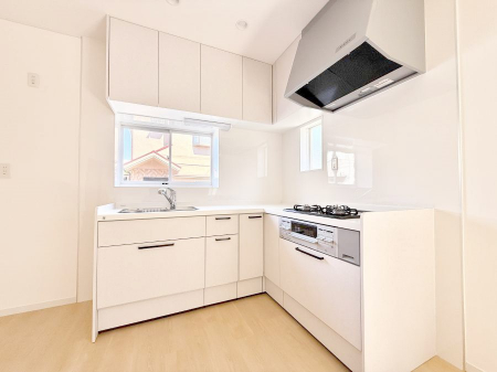 �L�b�`���@���������y���݂ƐH�ׂ�K����͂���L�b�`��