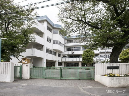 ���ӊ��@���w�Z 800m ���z�s���攪���w�Z