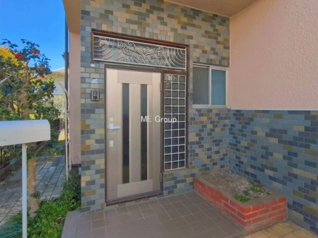 ���ց@�O��