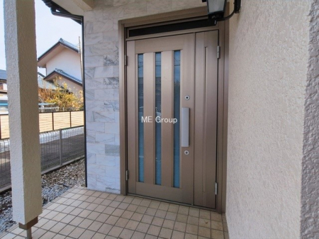 ���ց@�O��